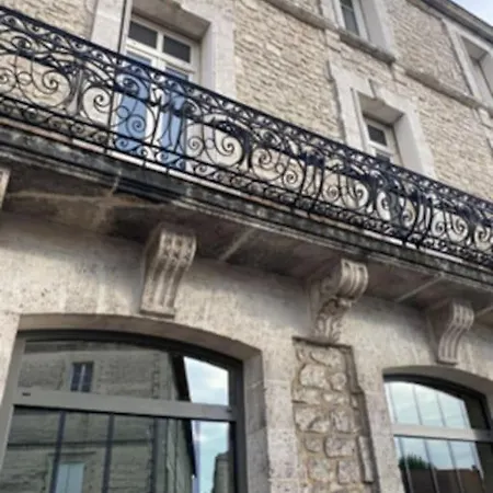 דירה Centre * Terrasse * Clim * Wifi * De Gamme *